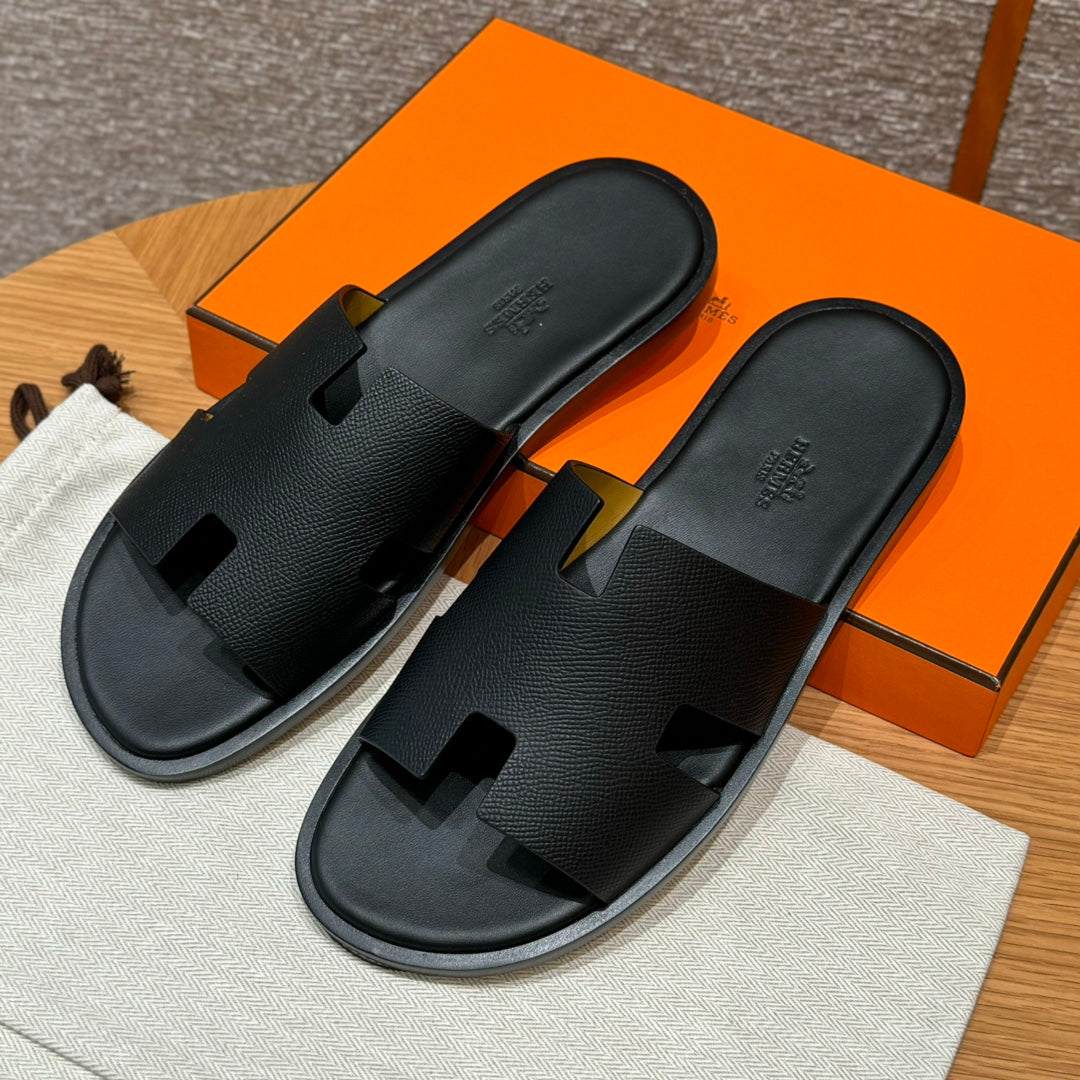 Hermes Men's Izmir sandal