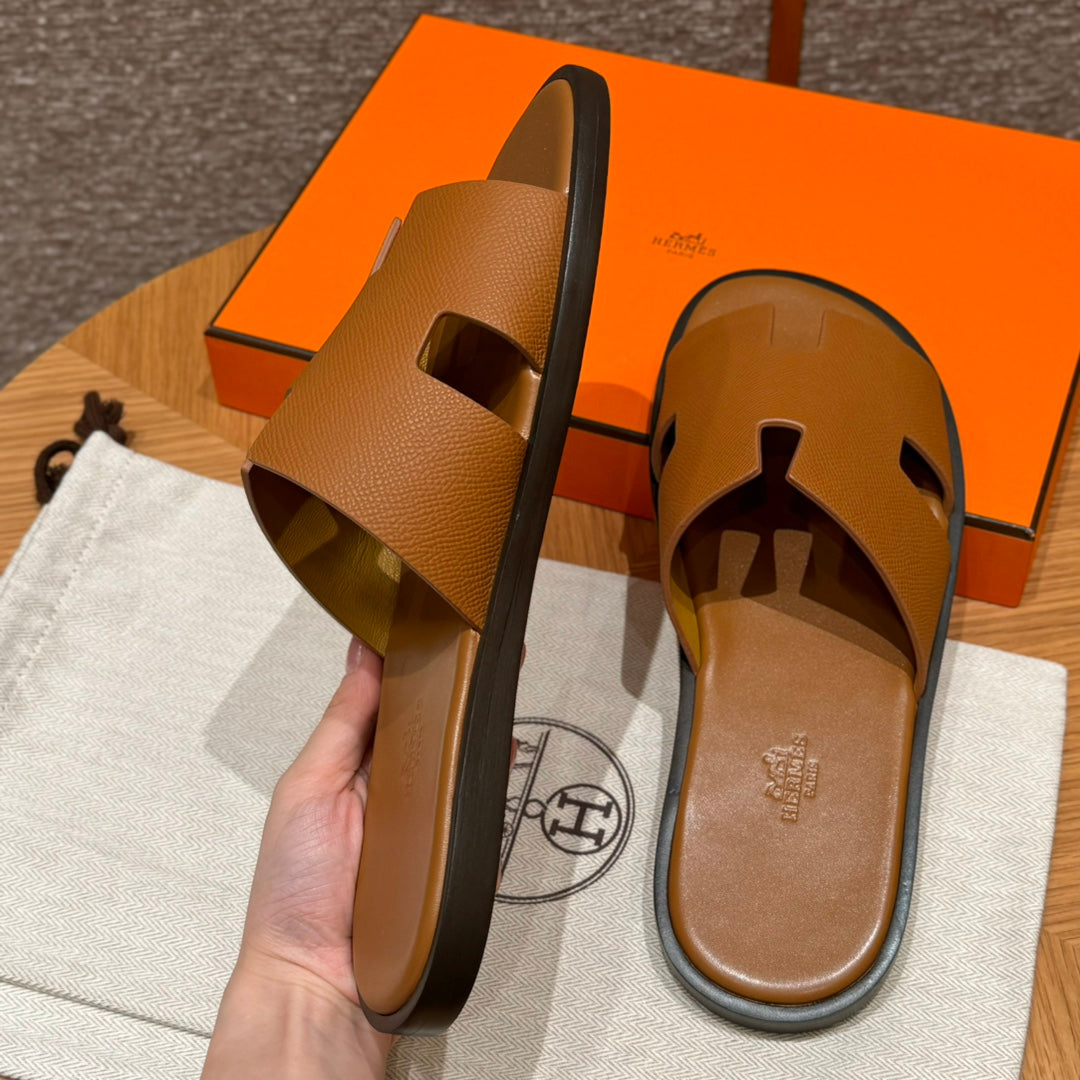 Hermes Men's Izmir sandal