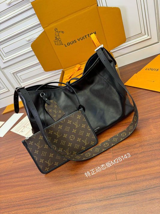 Louis Vuitton CarryAll MM M25143