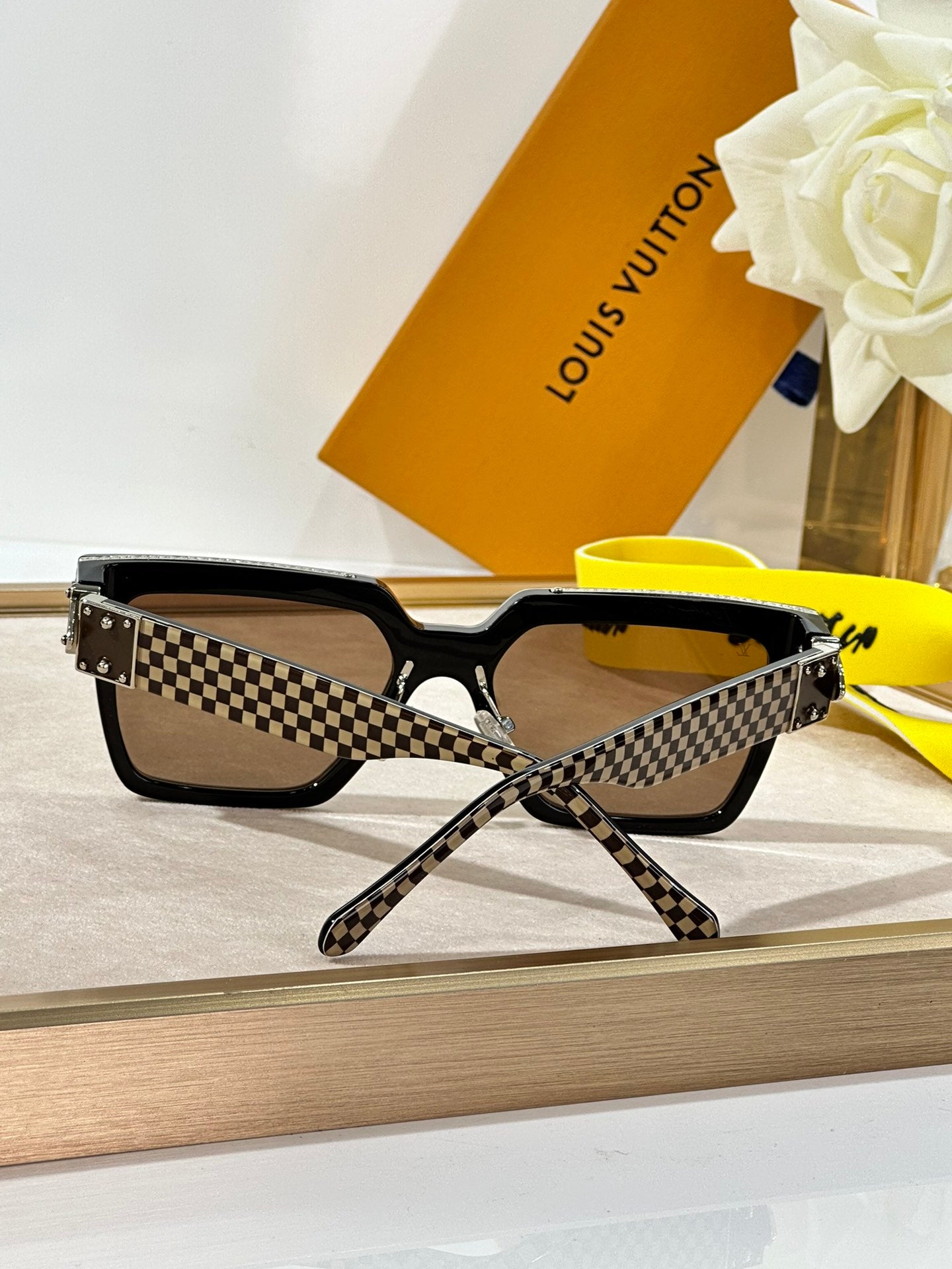 LV 1.1 Millionaires Damier Pop Sunglasses