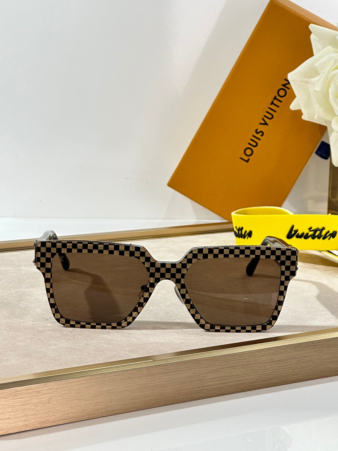 LV 1.1 Millionaires Damier Pop Sunglasses