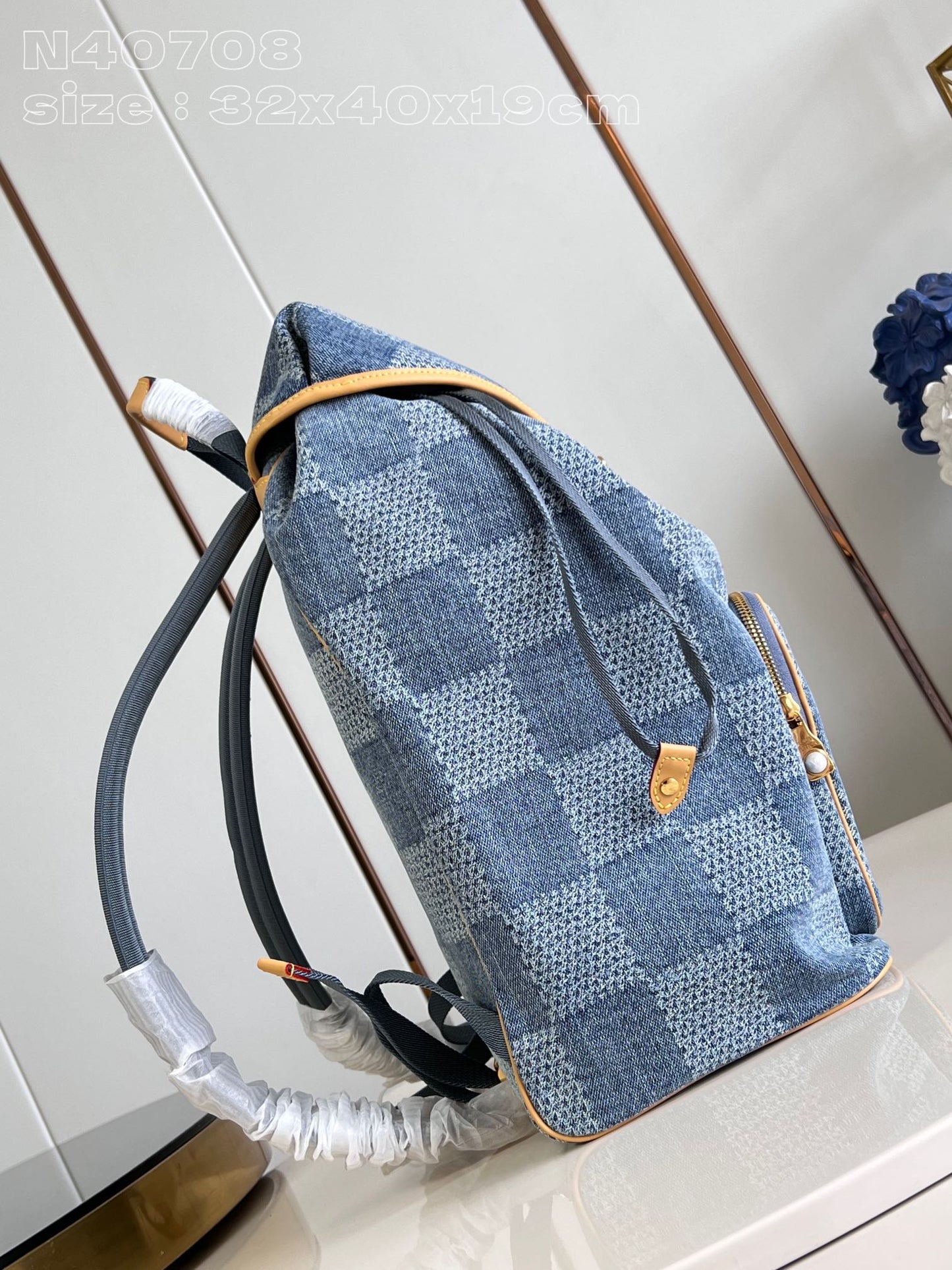 LV Montsouris Backpack N40708