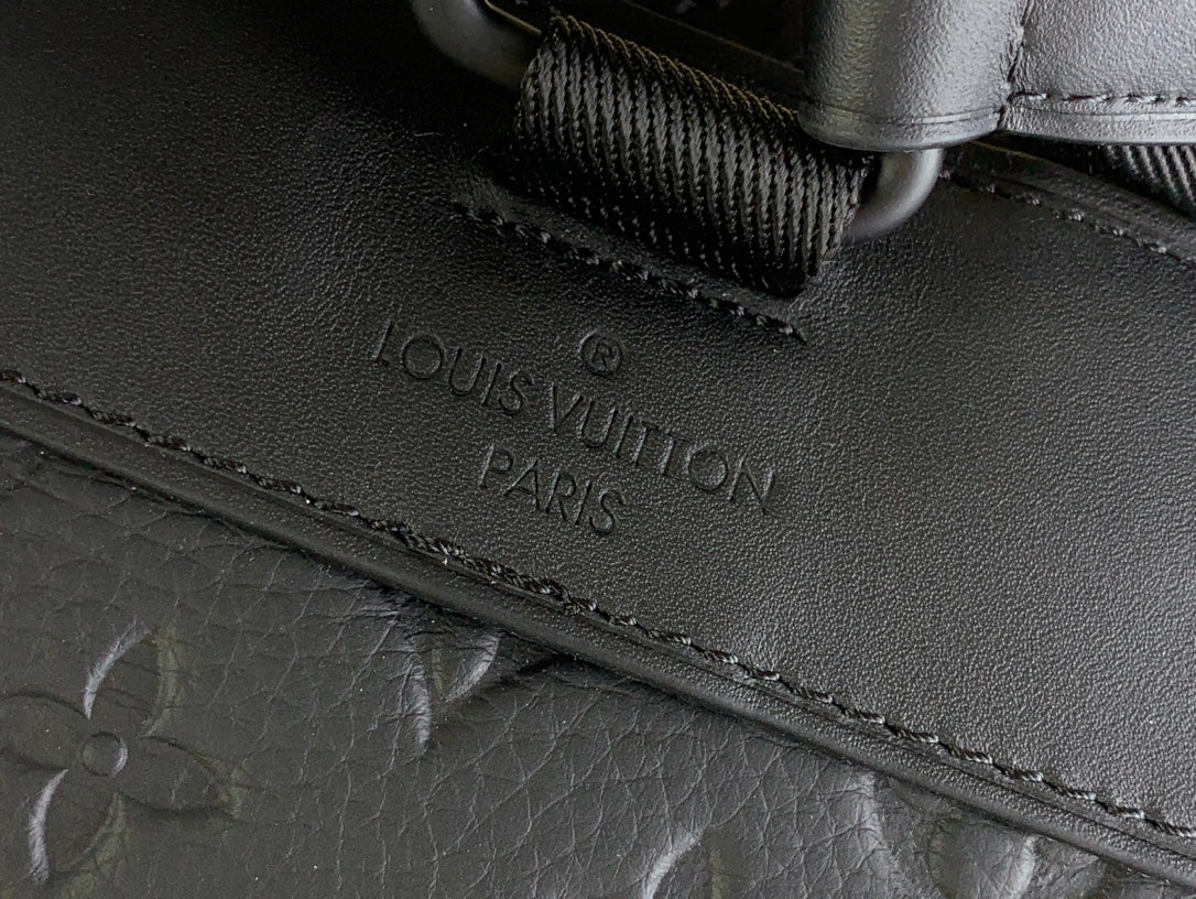 LV Christopher PM Monogram M20899