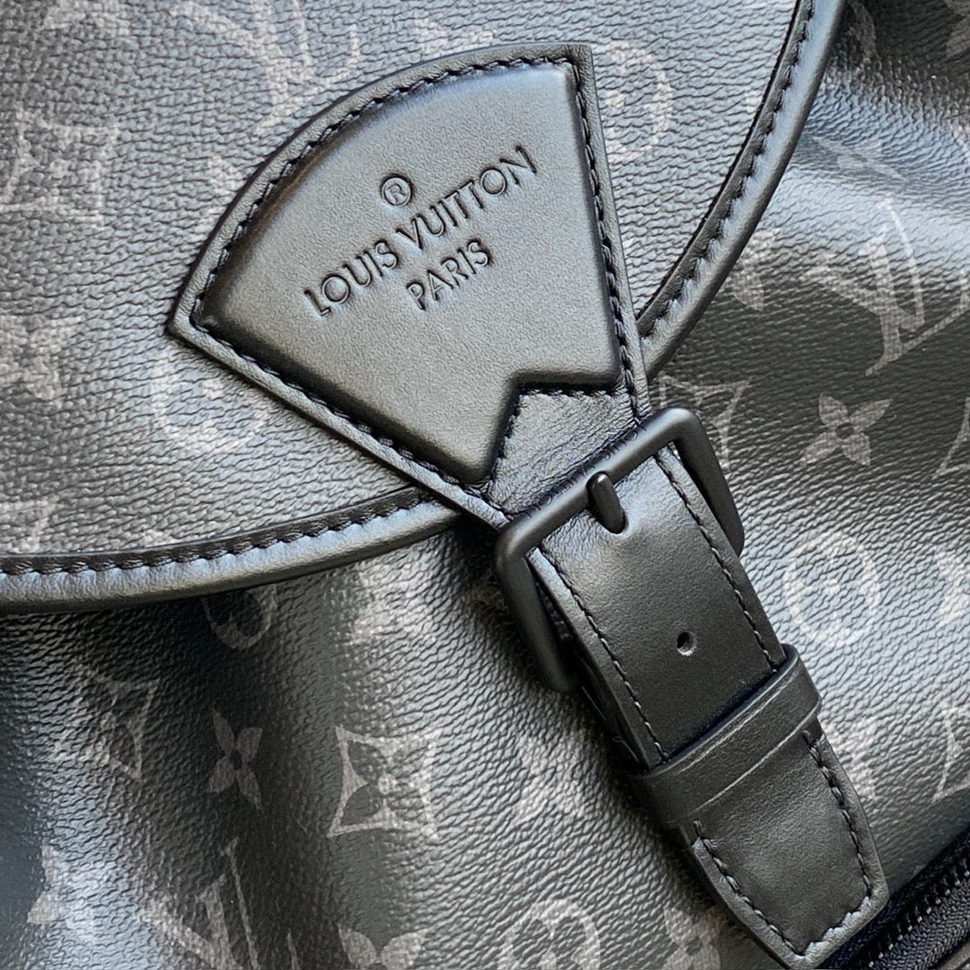 Louis Vuitton Montsouris Backpack M46683