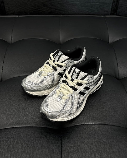 New Balance 1906R Silver/Black