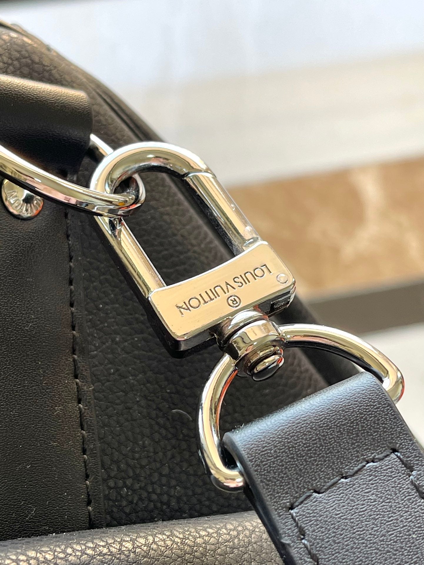 LV Keepall Bandoulière 50 M12690