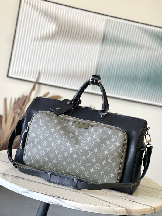 LV Keepall Bandoulière 50 M12690