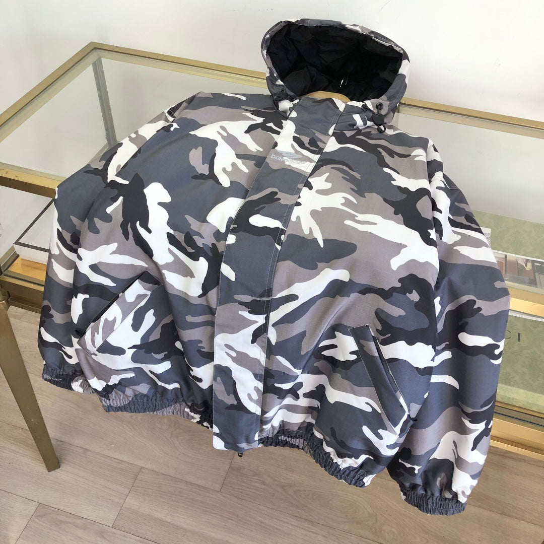 BB Men's Camo Ski Parka in Grey