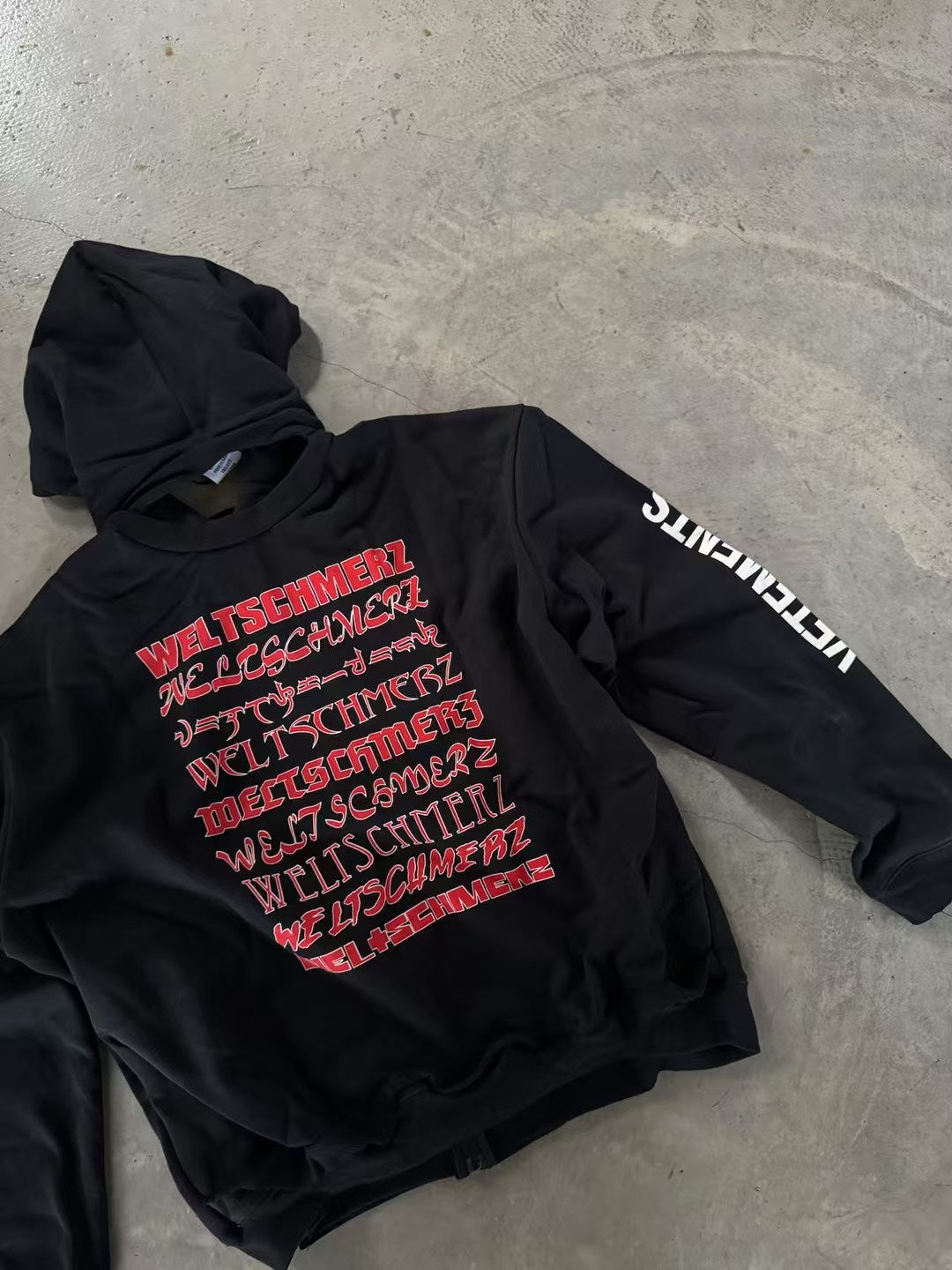 Vetements 2018 Zurich Hoodie