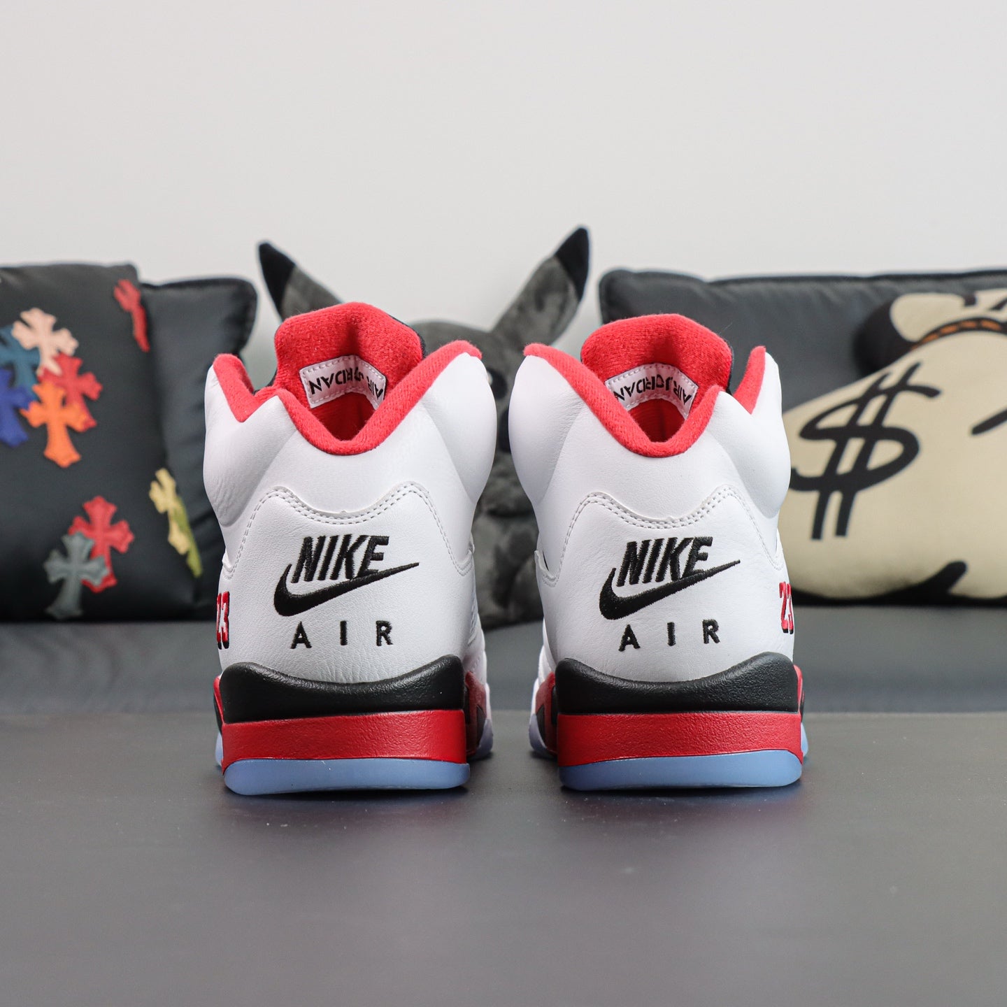 Air Jordan 5 Retro 'Fire Red' 2025