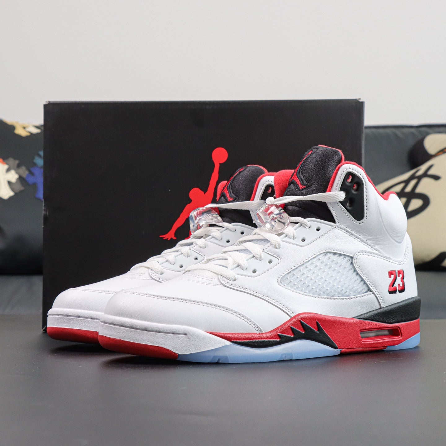 Air Jordan 5 Retro 'Fire Red' 2025