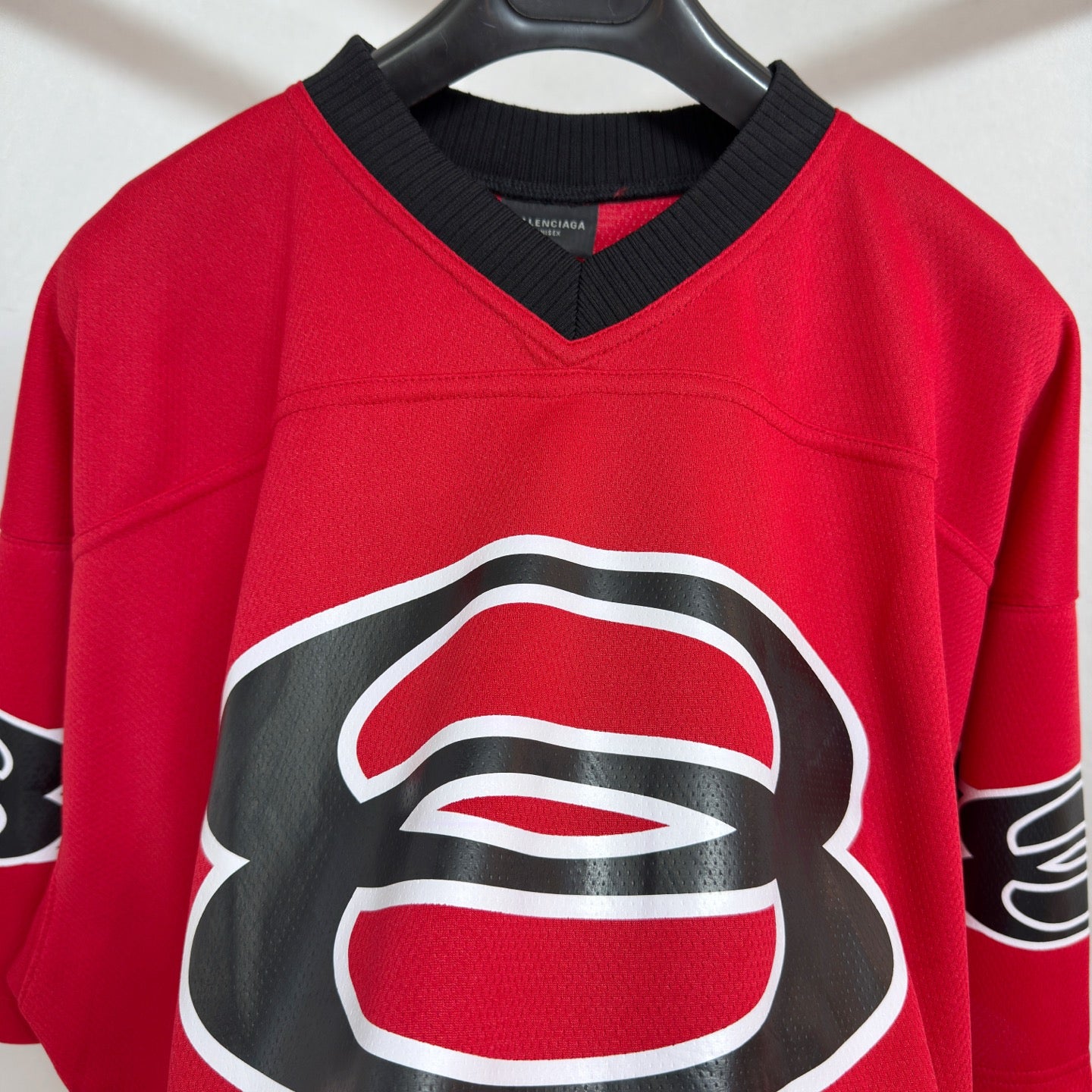 BB Men's American Football Top in Red