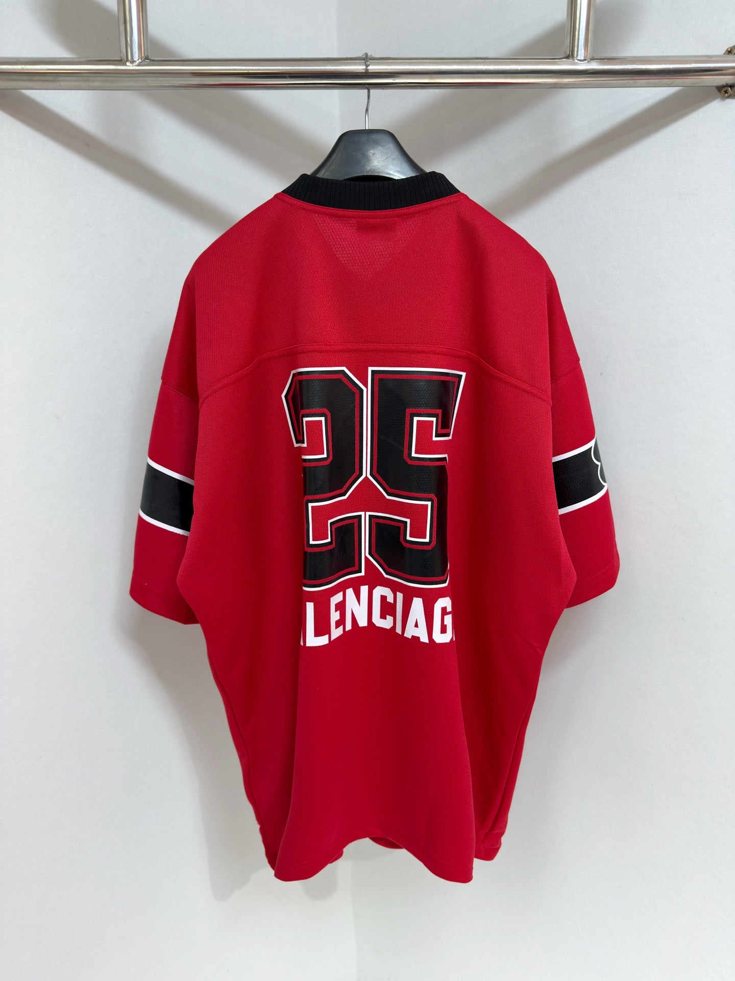 BB Men's American Football Top in Red