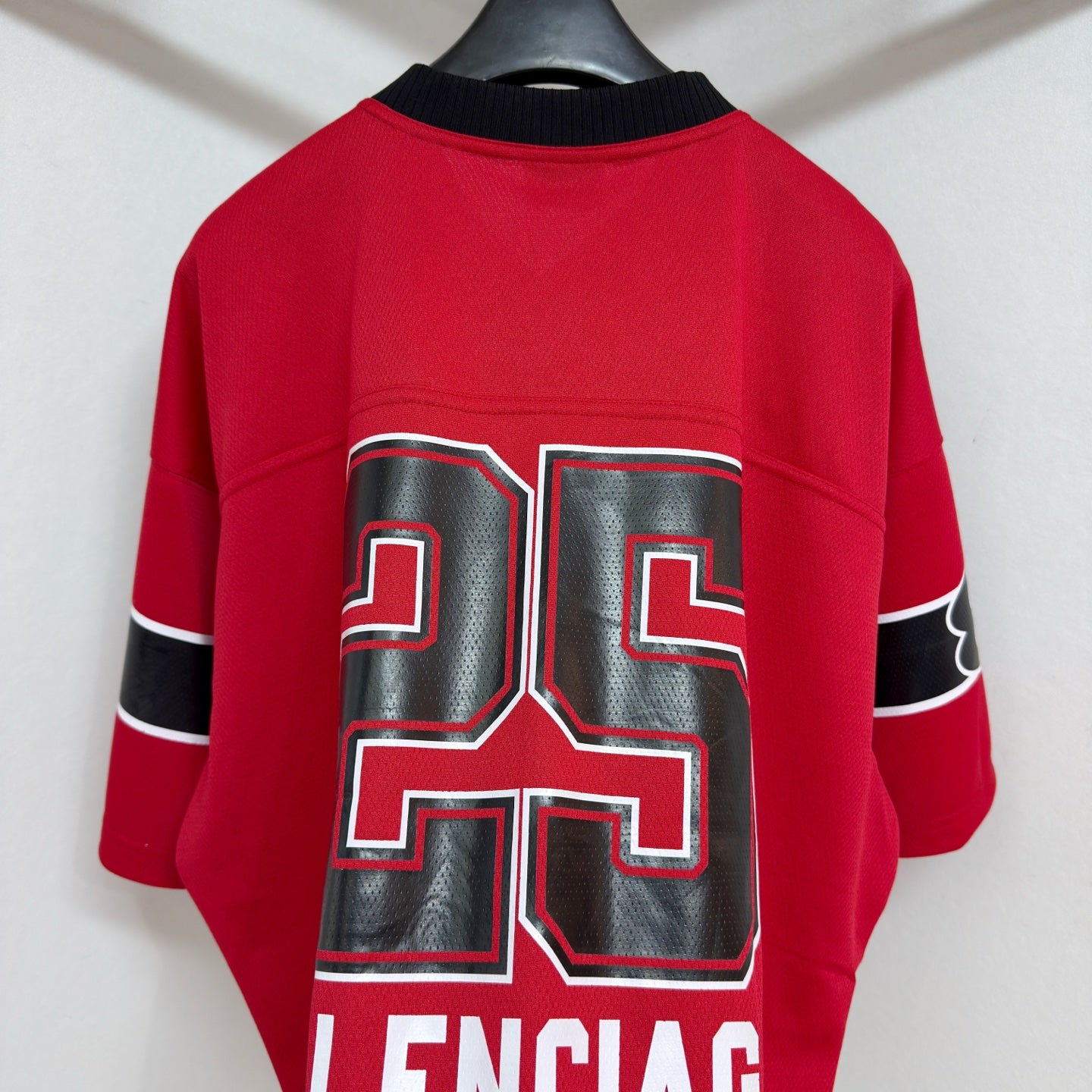 BB Men's American Football Top in Red