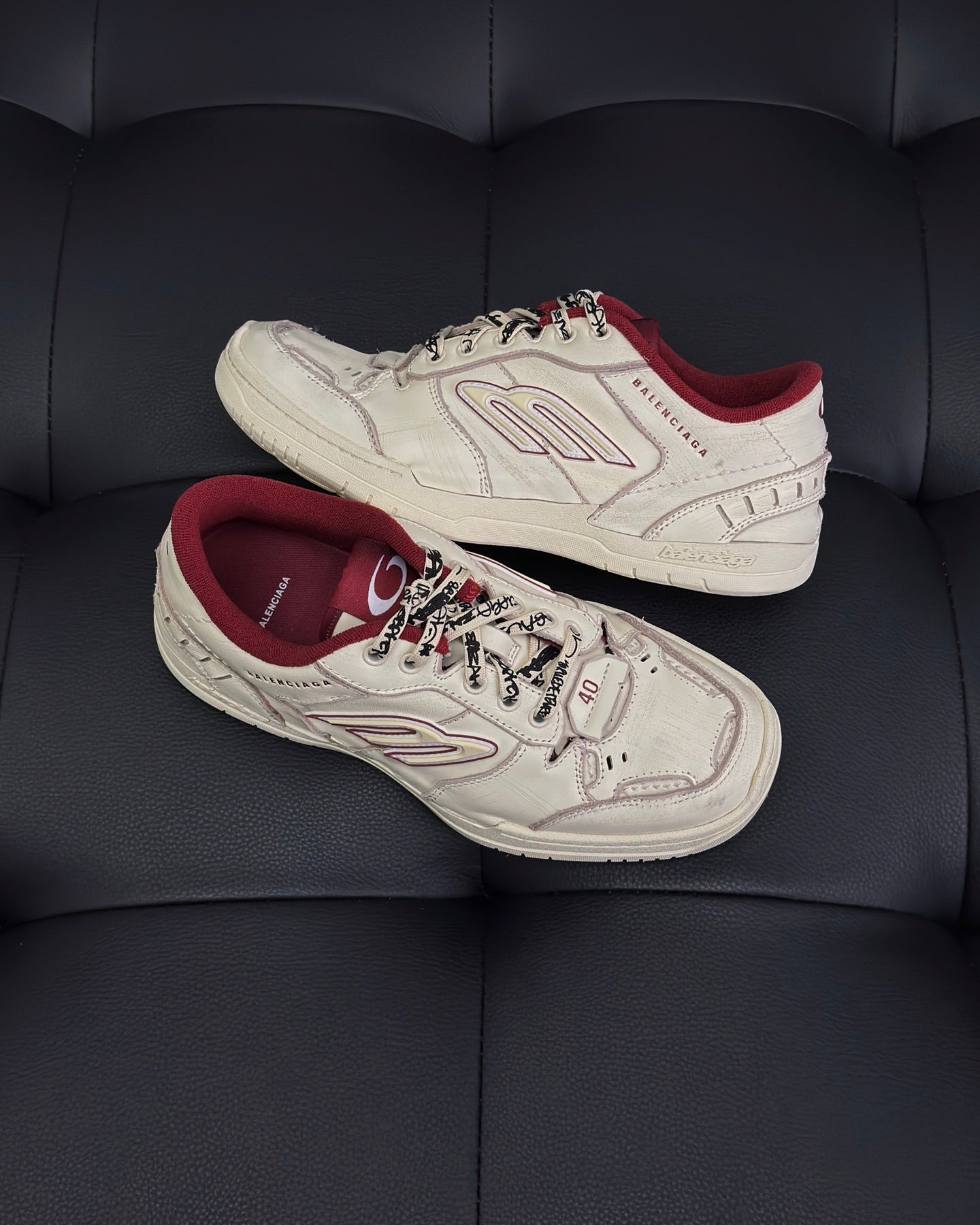 BB Men's Hamptons Worn-out Sneaker White/red