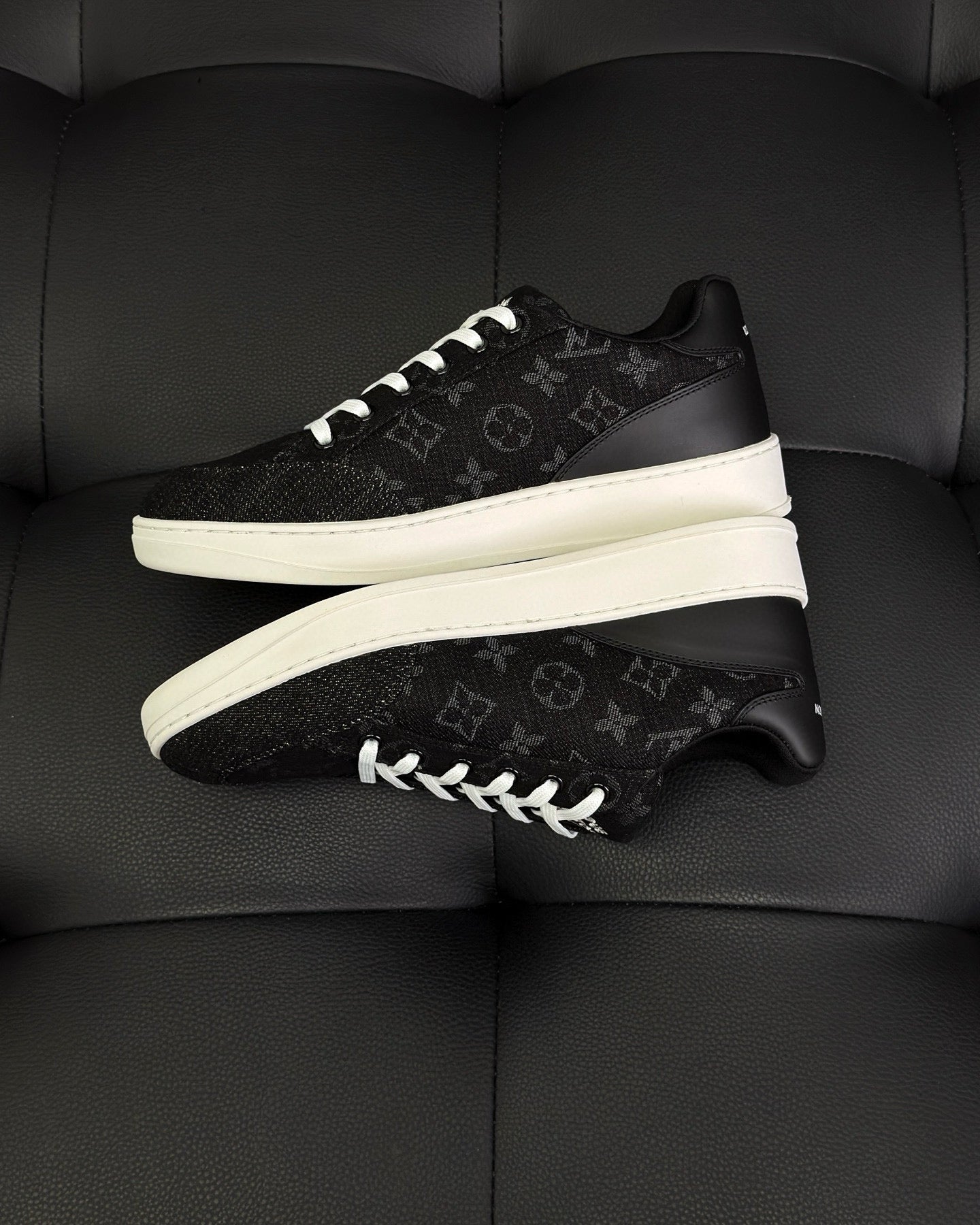 LV Resort Sneaker 1AHQPC