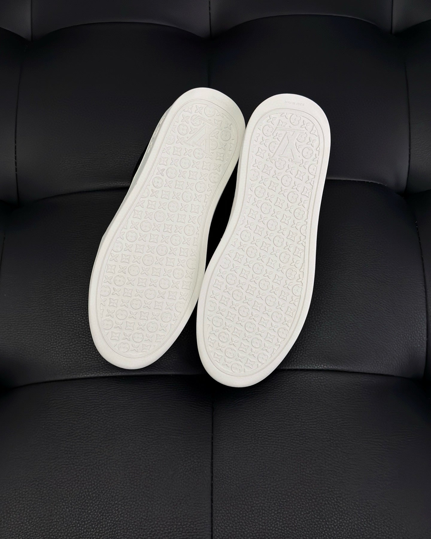 LV Resort Sneaker 1AHQPC