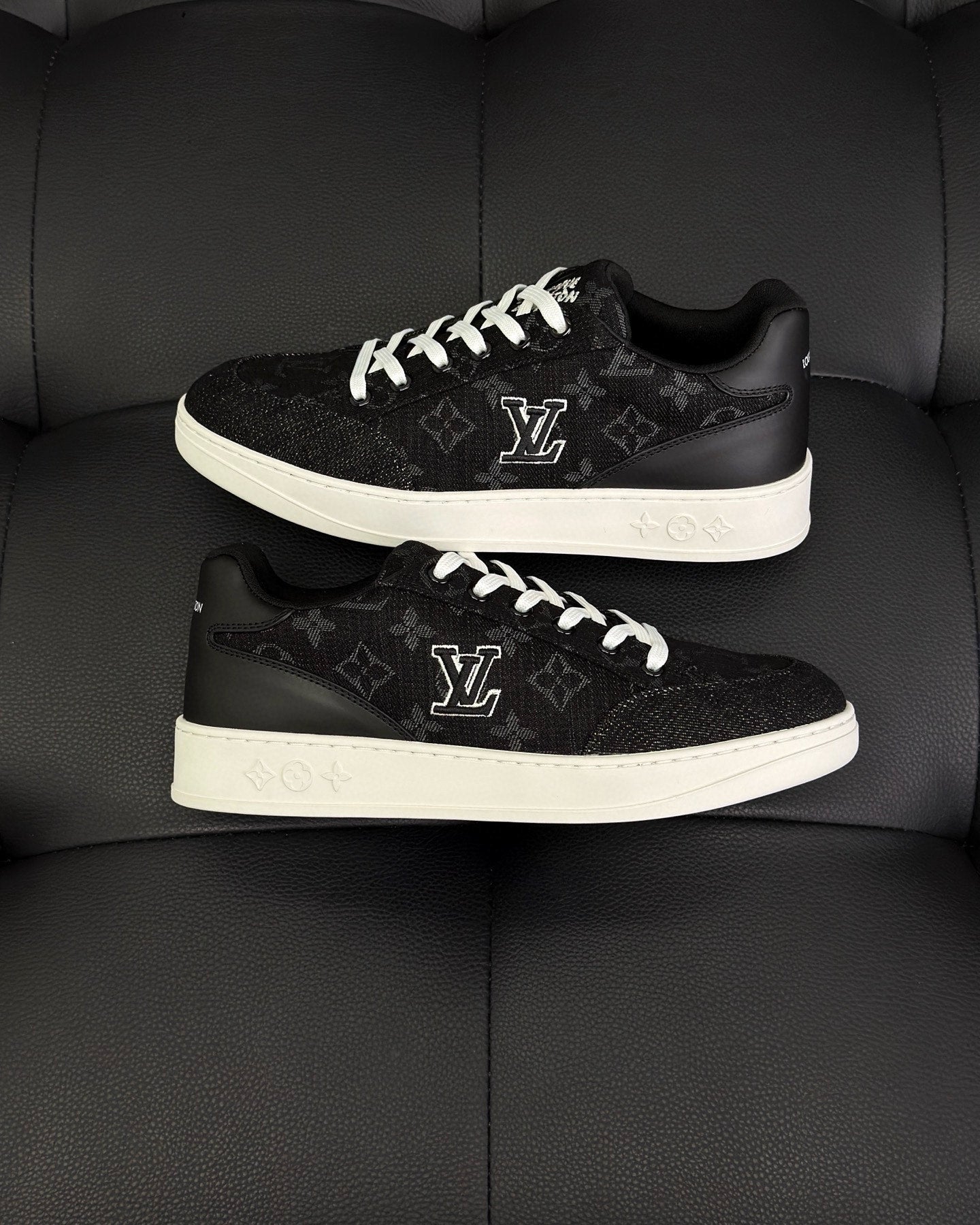 LV Resort Sneaker 1AHQPC