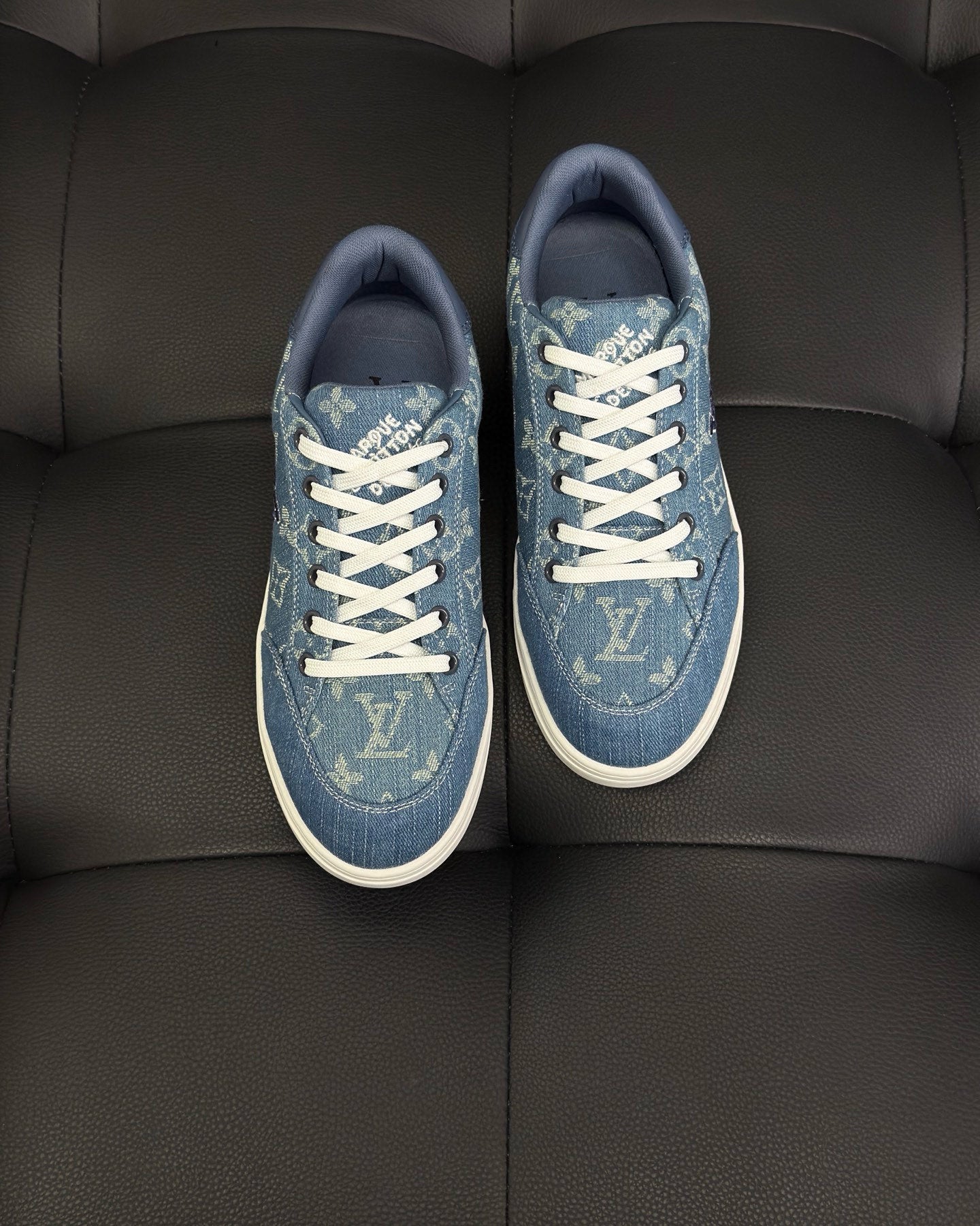 LV Resort Sneaker 1AHQOV
