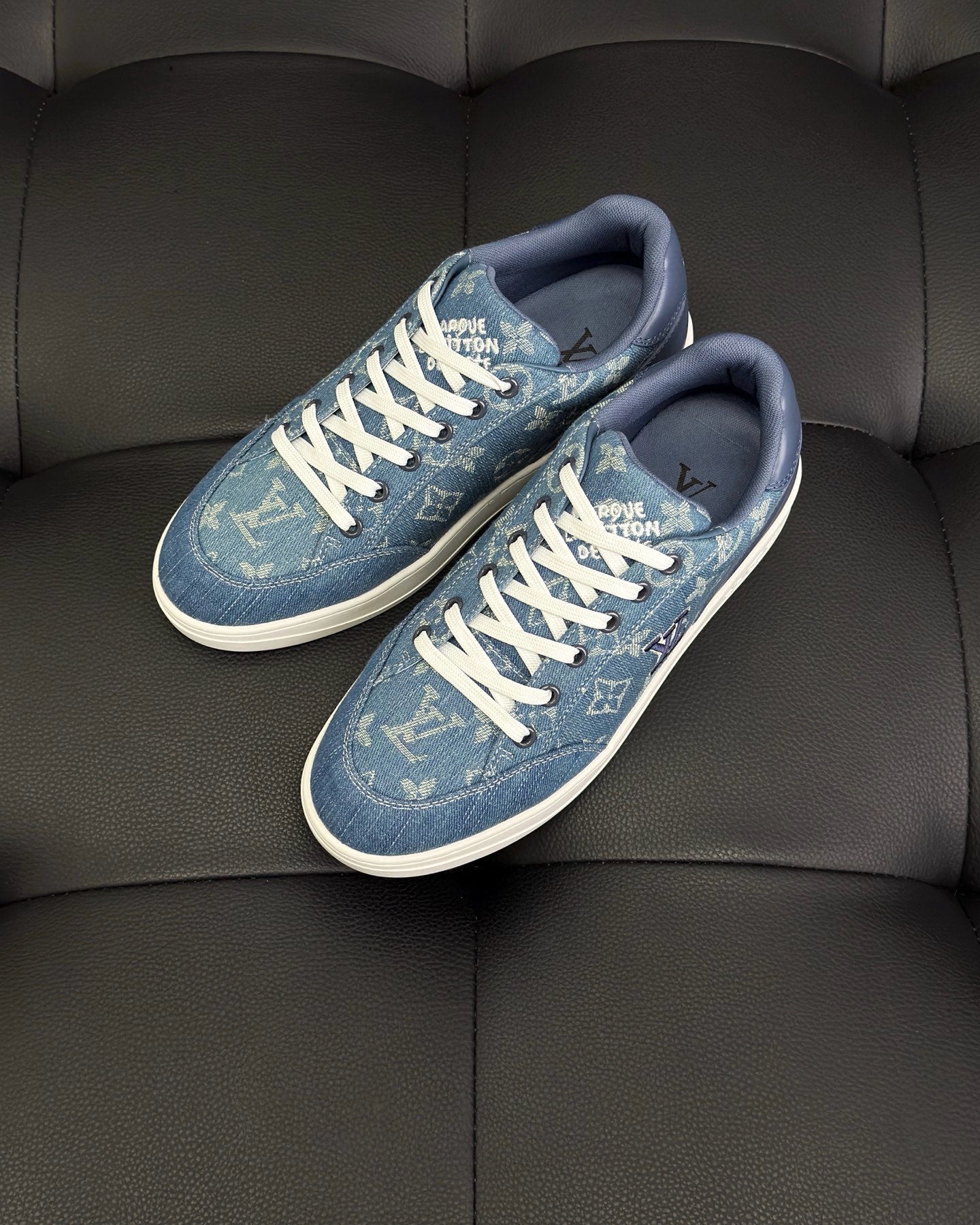 LV Resort Sneaker 1AHQOV