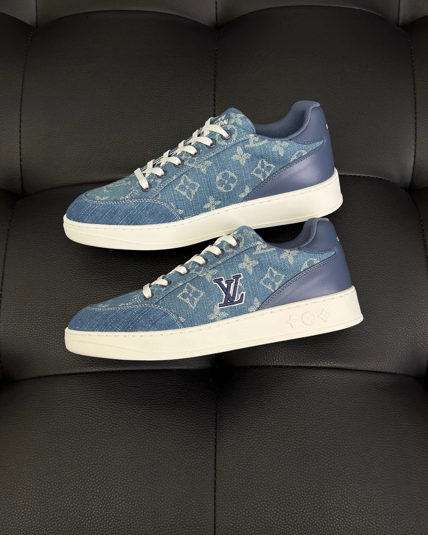 LV Resort Sneaker 1AHQOV