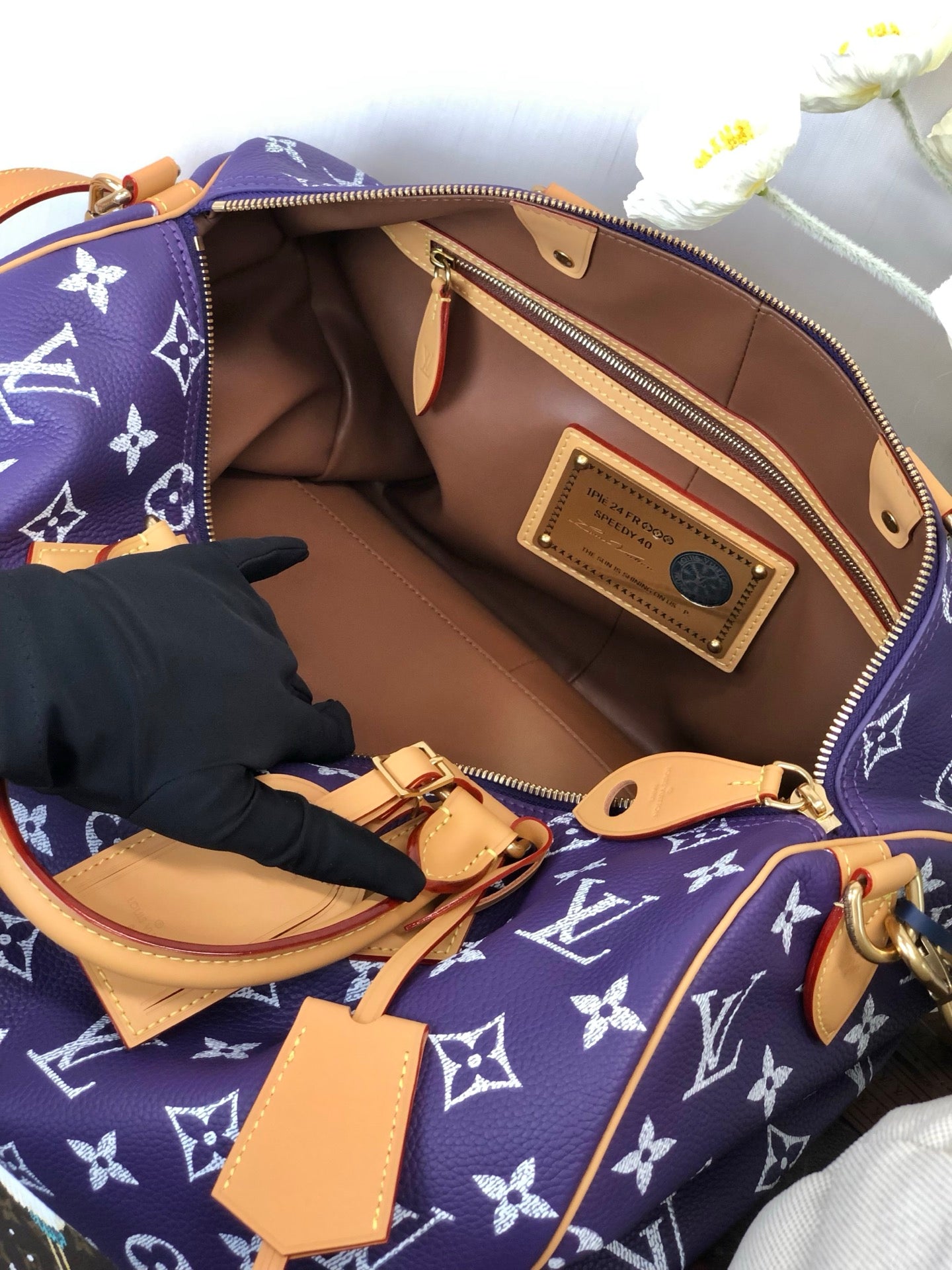 LV Speedy P9 Bandoulière 40 M11597