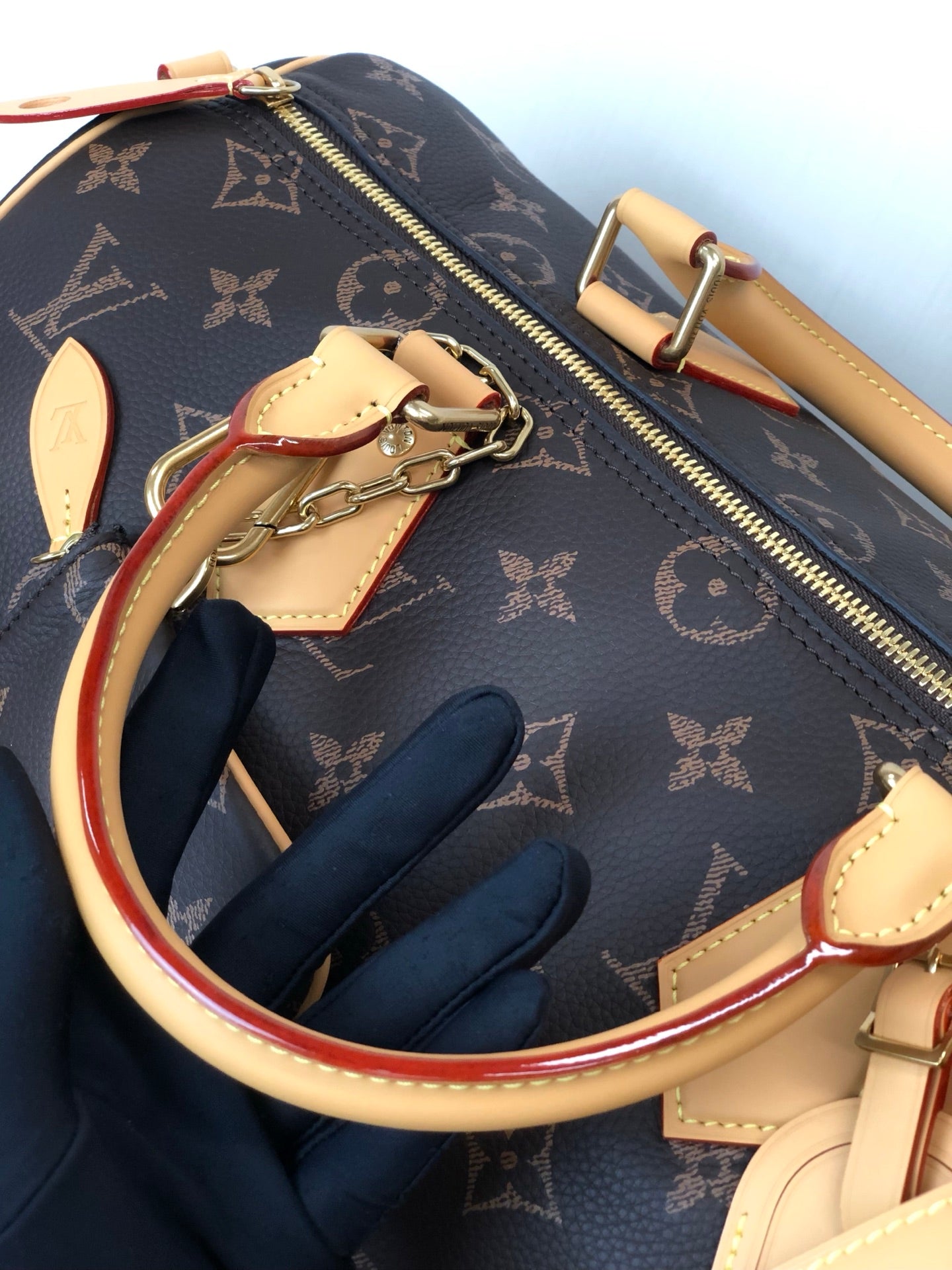 LV Speedy P9 Bandoulière 40 M24422