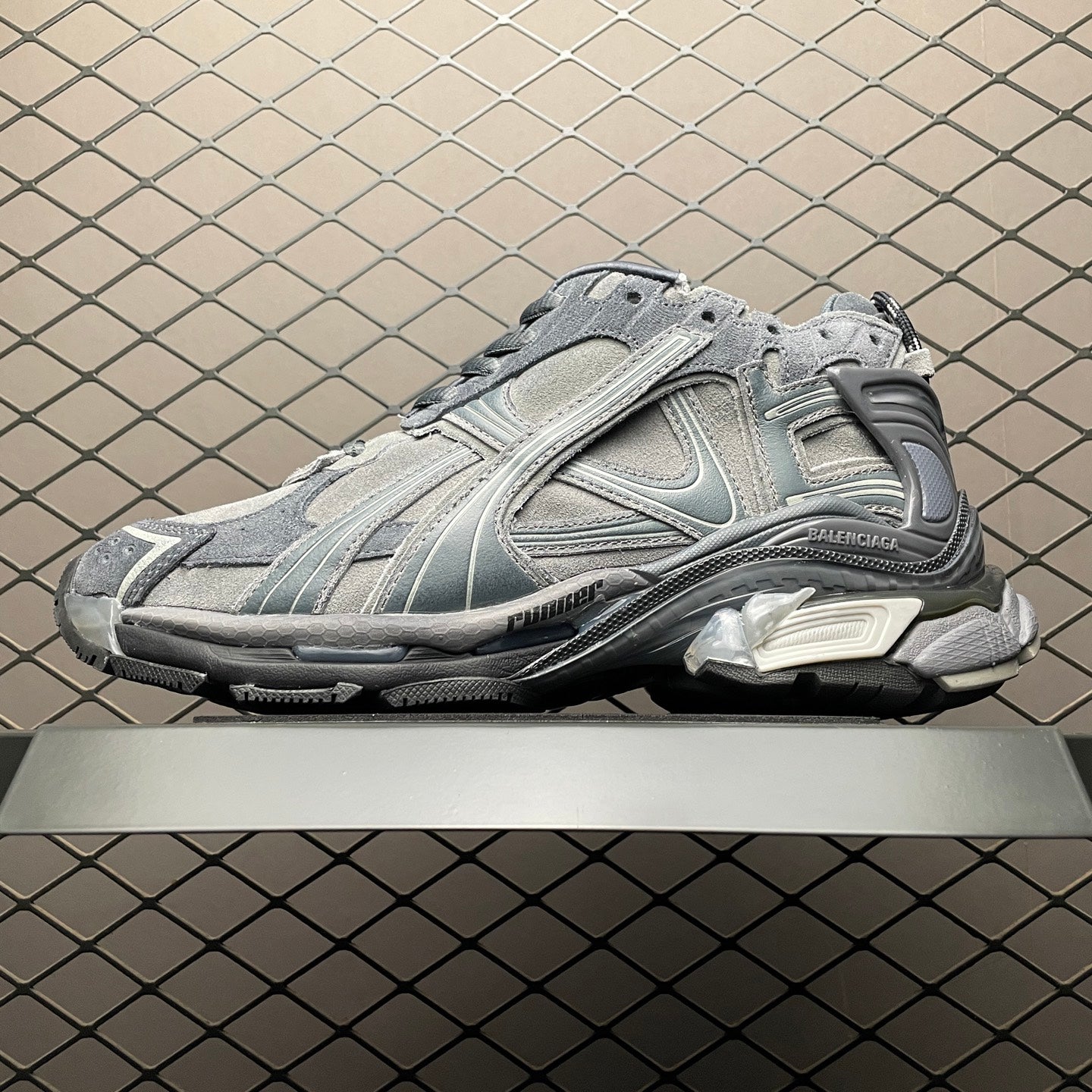 BB Suede runner sneakers