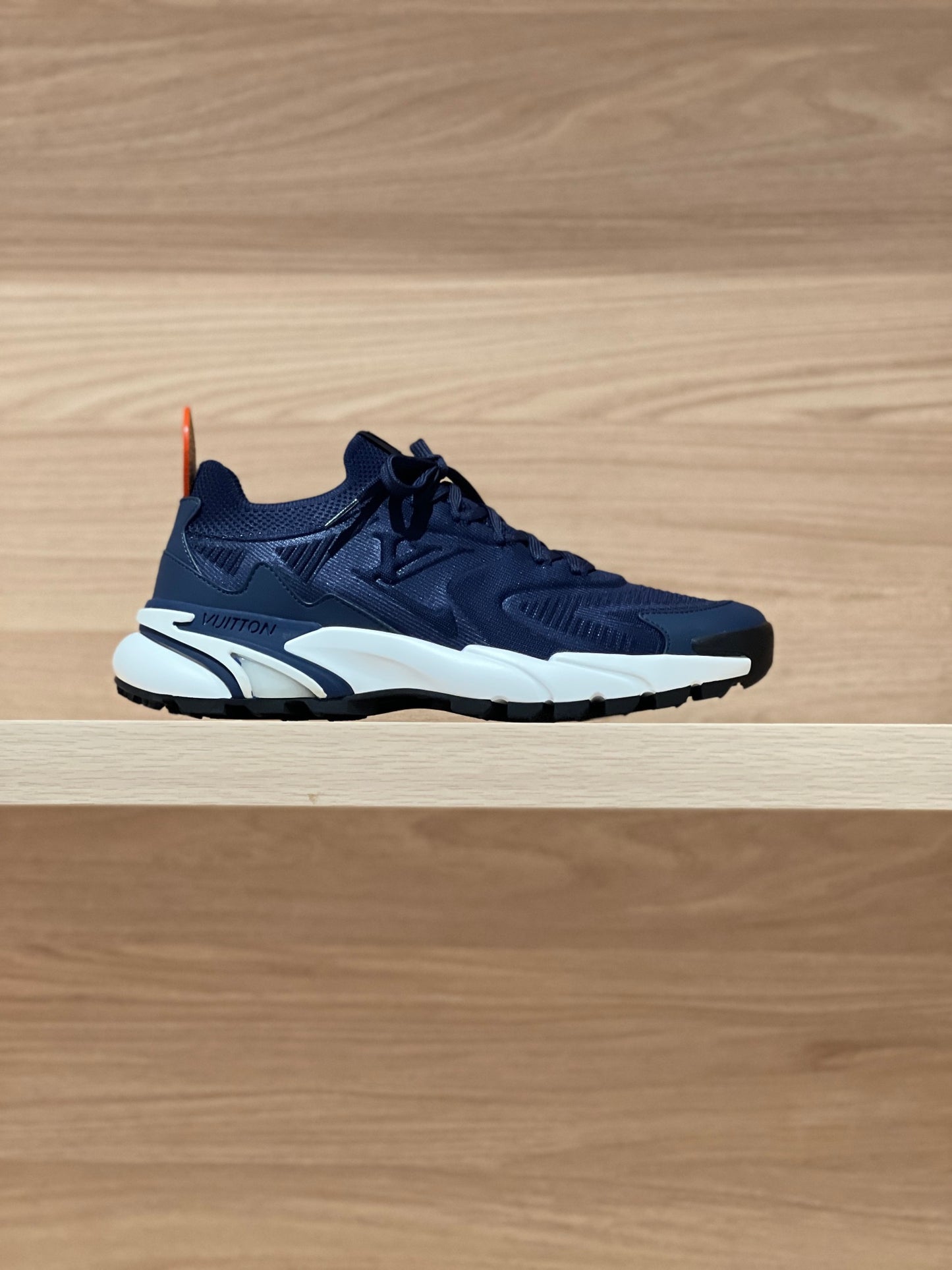 LV Runner Tatic Sneaker 1AILJY