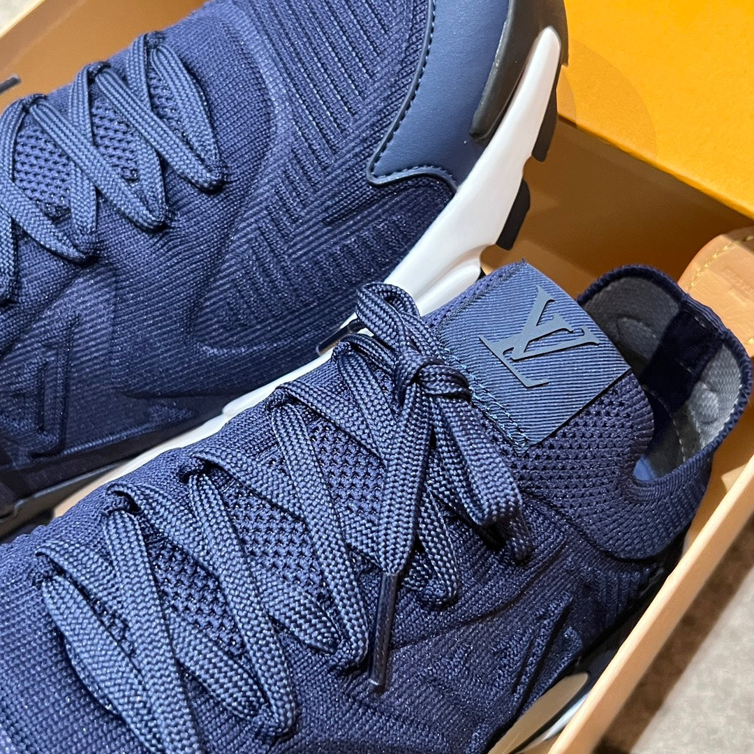 LV Runner Tatic Sneaker 1AILJY