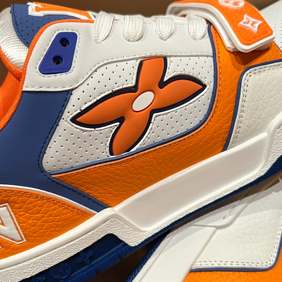 LV Trainer sneakers 1AIIYG