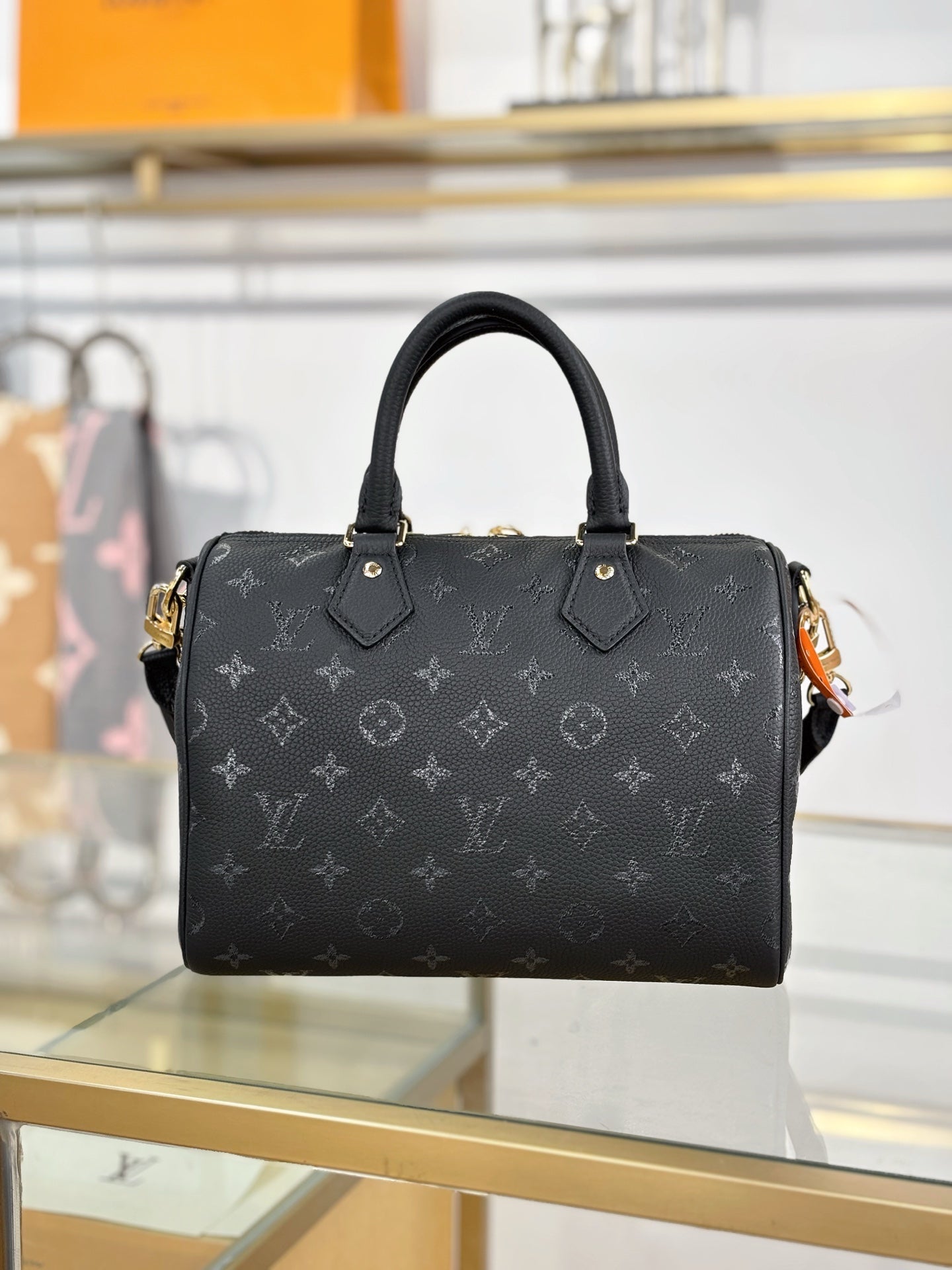 LV Speedy Bandoulière 25 M26486