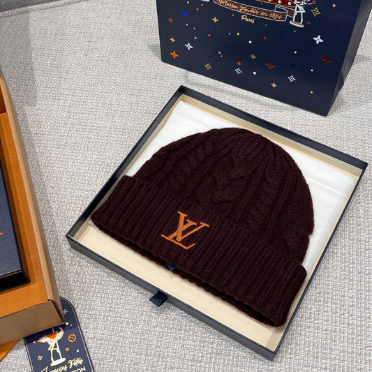 LV Only LV Mini Cable Beanie M5215A