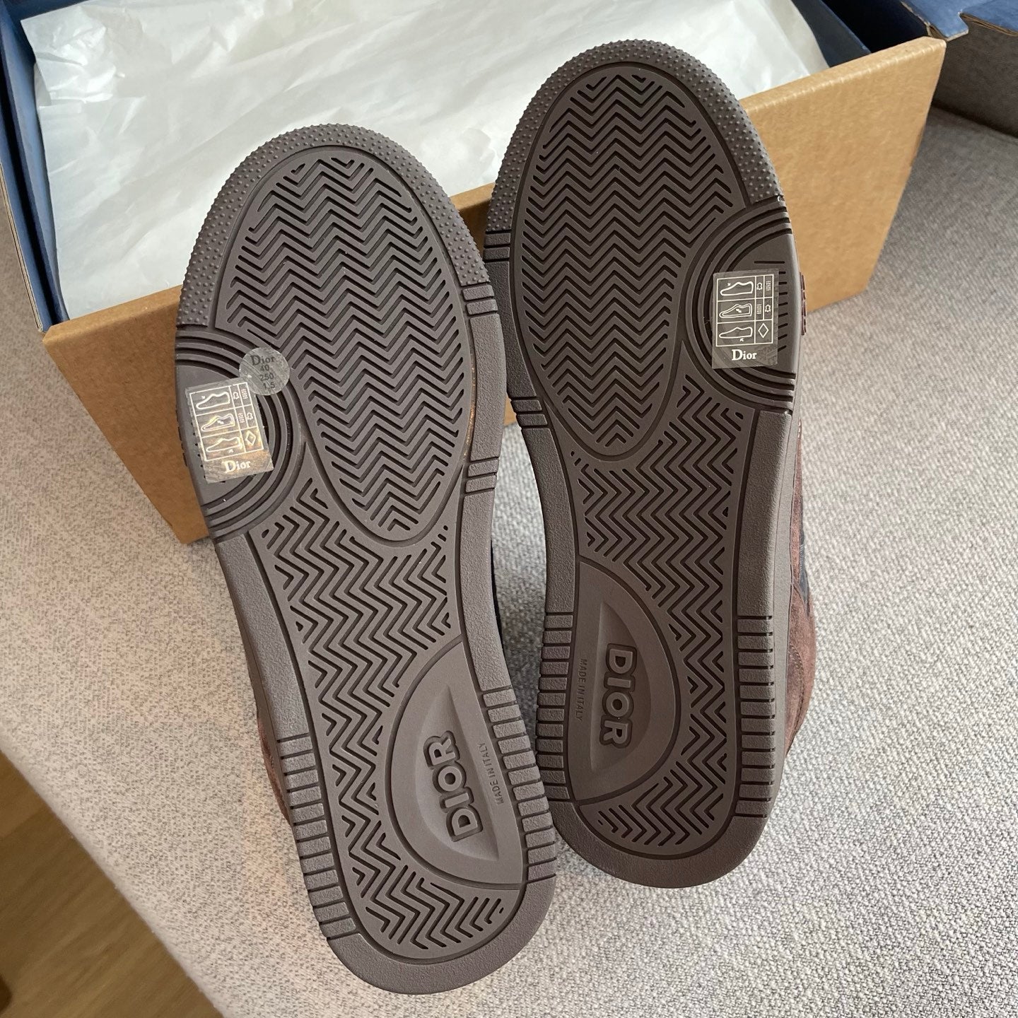 Dior B27 Uptown Low-Top Sneaker Brown suede
