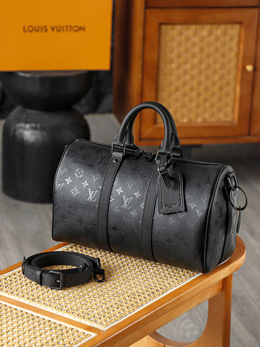 LV Keepall Bandoulière 35 M28370