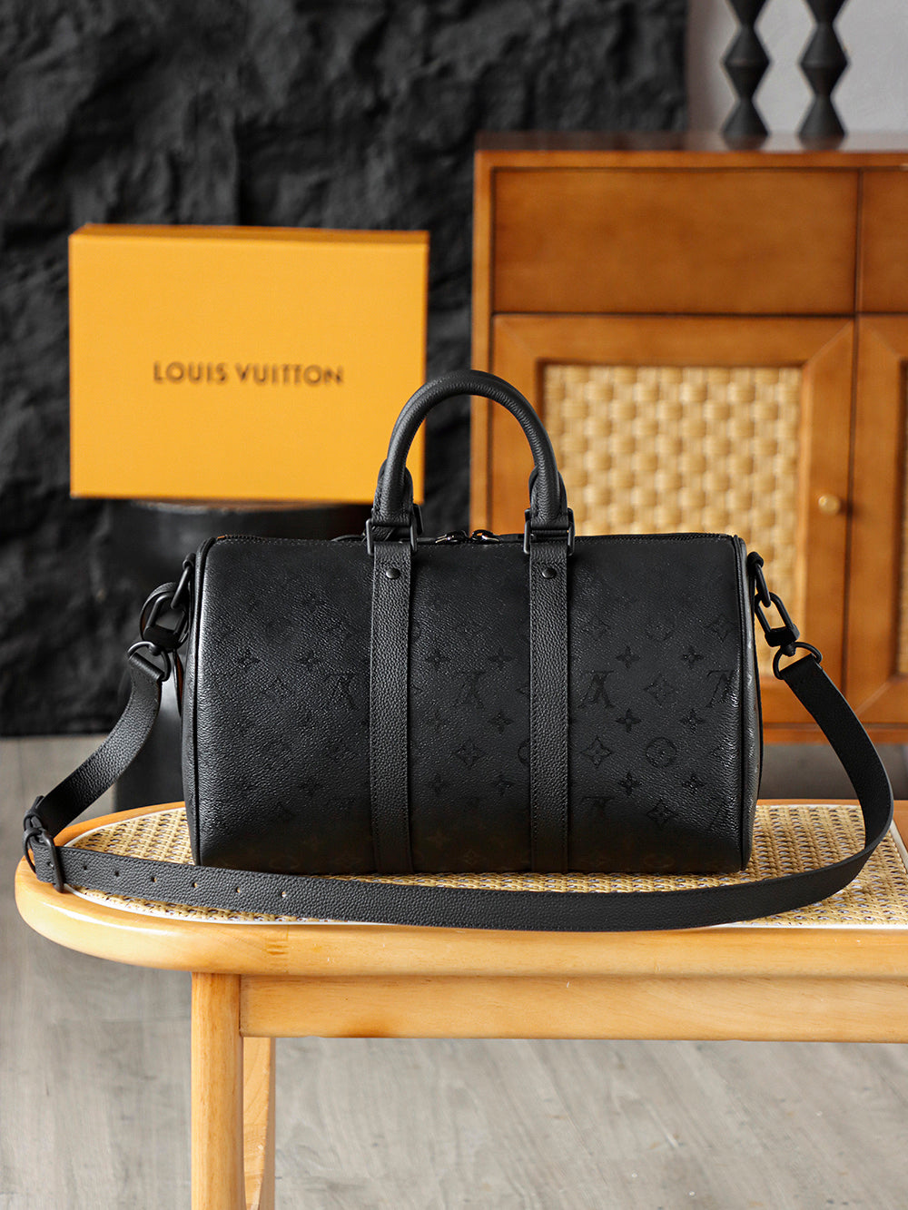 LV Keepall Bandoulière 35 M28370