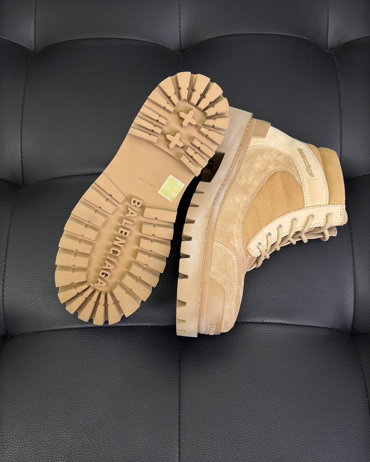 BB Combat Strike Low Boot