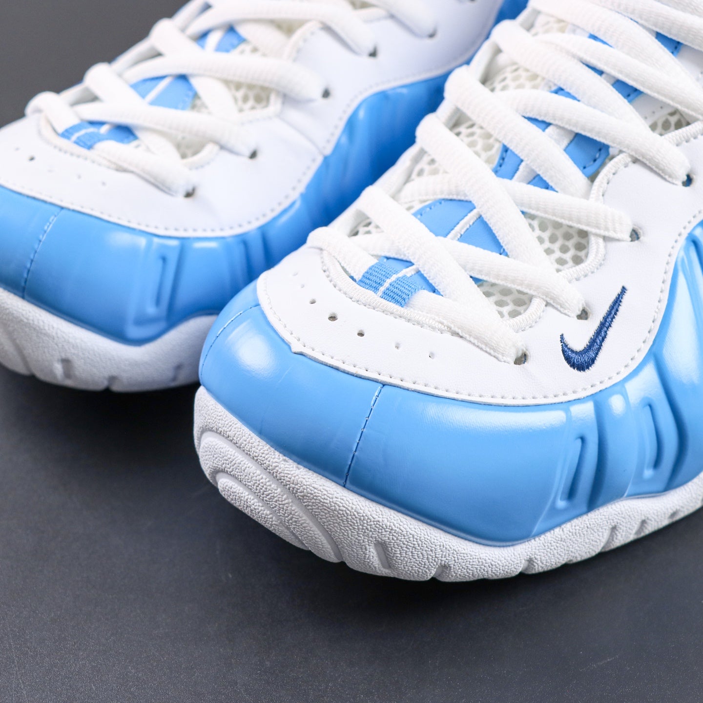 Nike Air Foamposite Pro 'University Blue' 2026