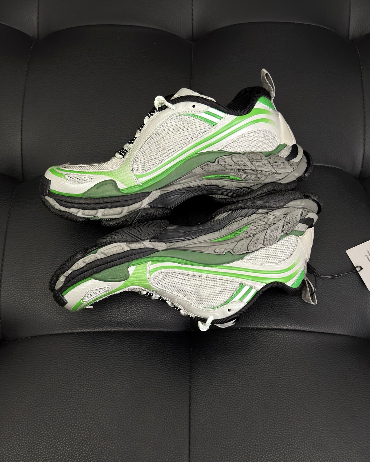 BB Triple S.2 Gradient Sneaker in Grey/green