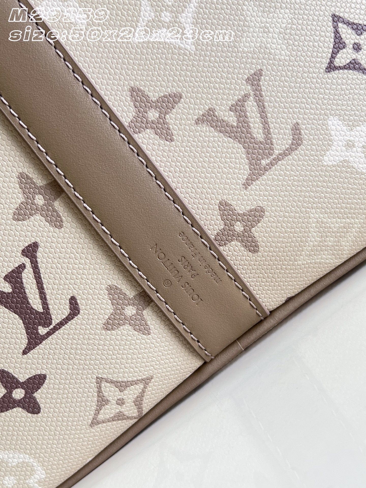 LV Keepall Bandoulière 50 M29159