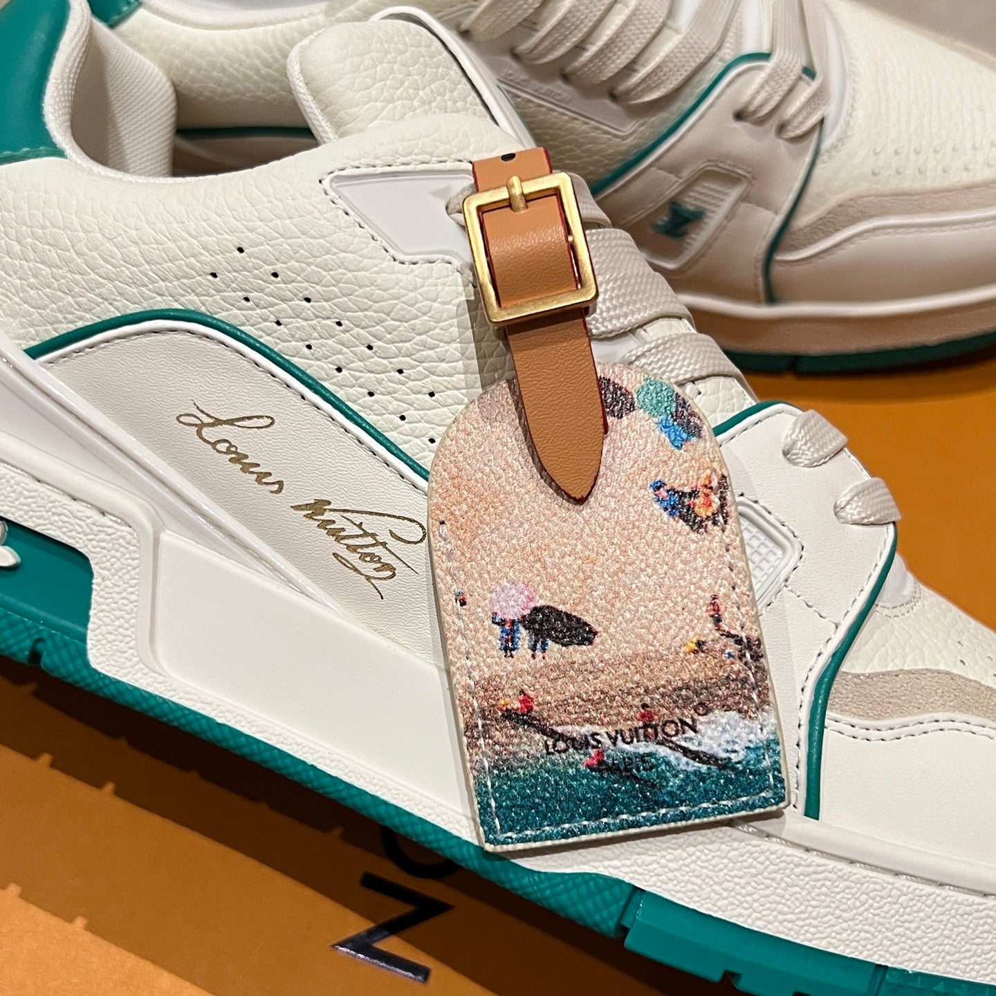 LV Trainer Sneaker 1AKRDP