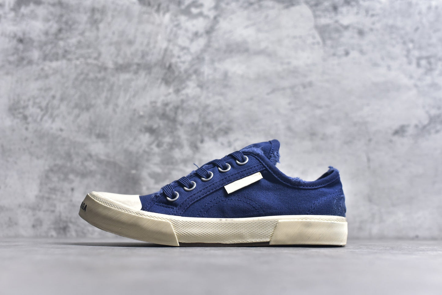 BB Paris Low Top Sneaker