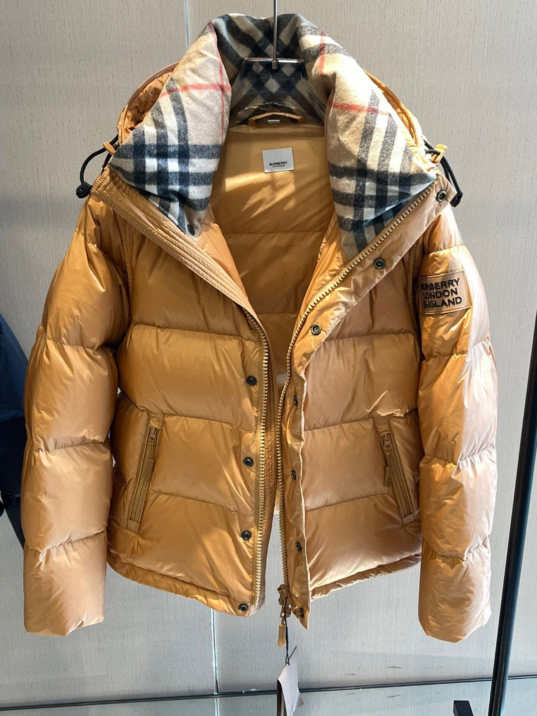 Burberry hartley store puffer jacket