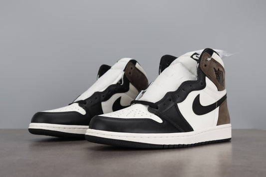 Jordan 1 Retro High "Dark Mocha"